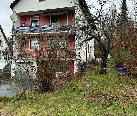 Renovierungsbedürftiges Zweifamilienhaus Kühlenfels " RESERVIERT"