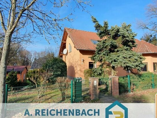 Einfamilienhaus mit Einliegerwohnung und Bungalow in bevorzugter Wohnlage zu verkaufen! Ab mtl. 1.492,93 EUR Rate!