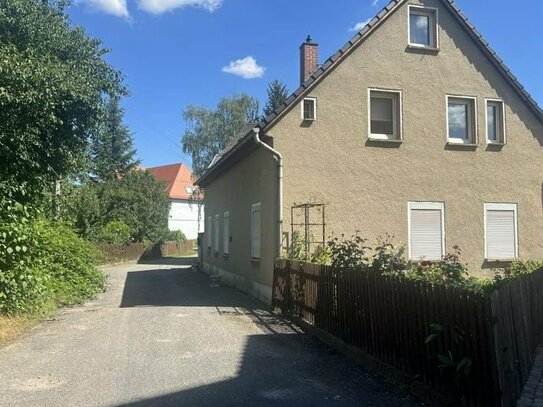 Einfamilienhaus mit 5 Zimmern, großer Garten - direkt in Crossen