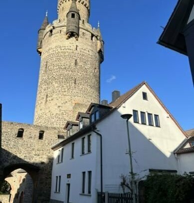 Mehrfamilienhaus in Friedberg zu verkaufen