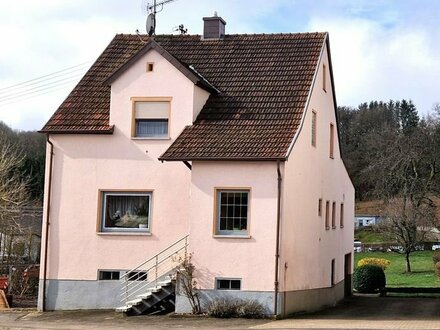 Sehr gepflegtes freistehendes Einfamilienhaus in Fürth - Ottweiler