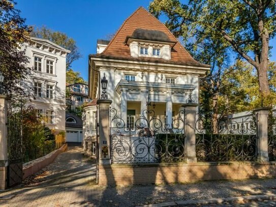 Traumhafte Vario-Wohnung mit Ausblick im schönen Giebichensteinviertel in Halle ab 622.000 € zu verkaufen.