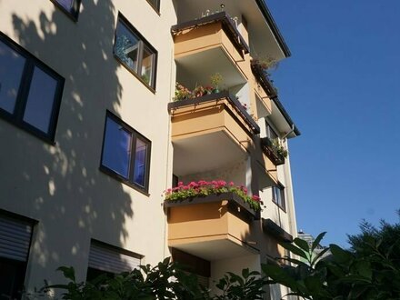 3 Zimmerwohnung mit Balkon in Köln Zollstock zu verkaufen
