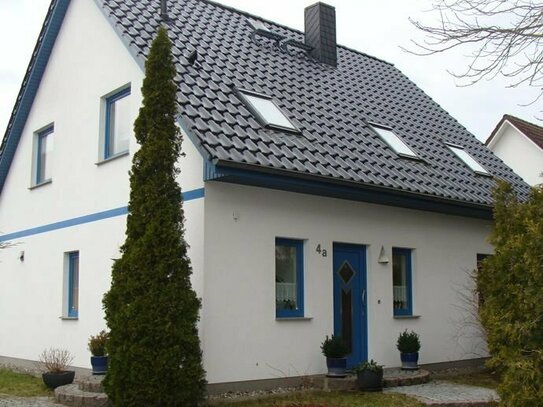 Einfamilienhaus auf Rügen mit wunderschönem Grundstück