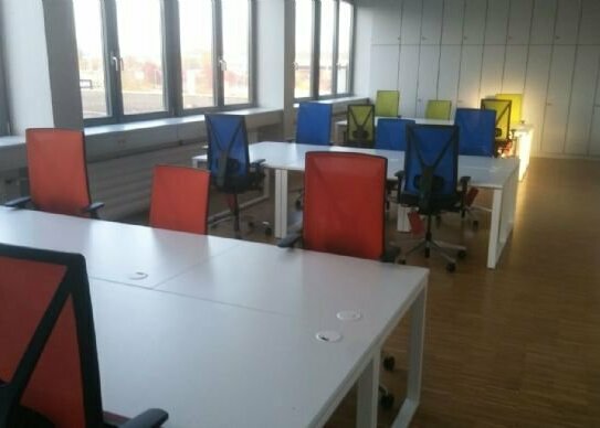 Kreatives Büro für Unternehmen mit 0 bis 90 Mitarbeiter mit Coworking Space Denkwerk