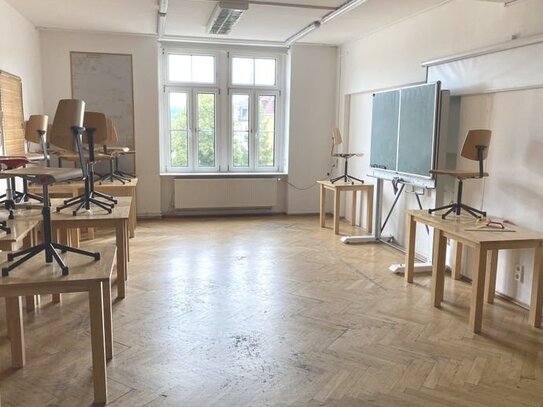 Büro, Agentur oder Studio in Striesen 41 m²