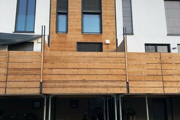 Moderne Maisonette-Wohnung mit Balkon und Terrasse inkl. Carport