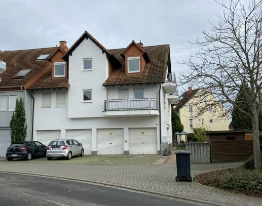 Waldsee: geräumige und helle DG-2 ZKB im gewachsenen Neubaugebiet in Friedhofsnähe sofort frei.