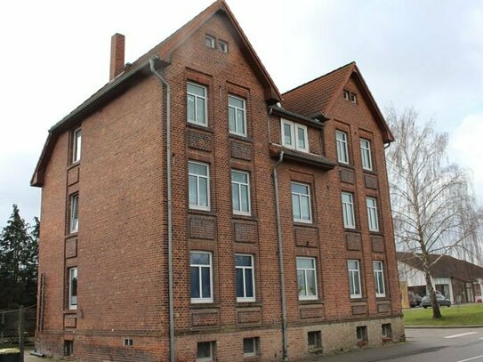 2-Zimmer-Wohnung zur Miete in Weferlingen (2. OG rechts) (Handwerkerobjekt
