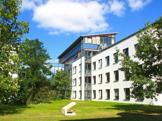 ***BÜROFLÄCHEN AN DER WUHLHEIDE***