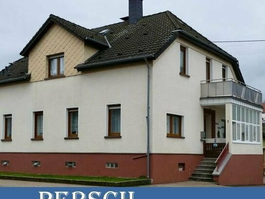 Gepflegtes Zweifamilienhaus mit Werkstatt!!!