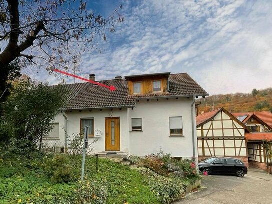 Ruhig gelegene DG-Wohnung mit Garage und Terrasse in Gernsbach Staufenberg