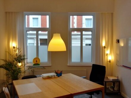 Gepflegte 3-Zimmer Hochparterre Wohnung in ruhiger Seitenstraße zwischen Wochenmarkt Geestemünde und Hbf.