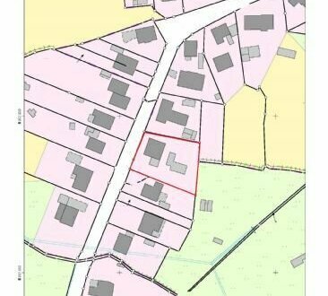 Baugrundstück mit Altbestand in guter Dorflage