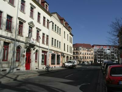 Hochwertig sanierte 2-Zimmer-Dachgeschoss-Wohnung mit gehobener Innenausstattung in Dresden