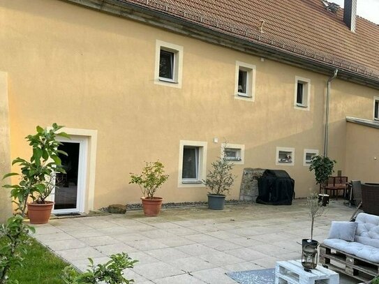 9-Zimmer Haus in Pirna (01796)