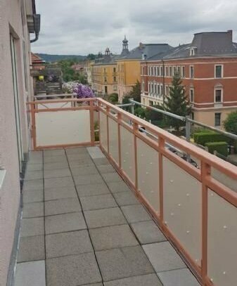 Sorgenfreies Investment mit attraktiver Rendite: 2-Zim.-Eigentumswohnung mit Dachterrasse und TG-Stellplatz in ruhiger…