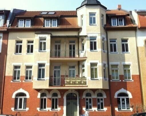 Große 3-Zimmerwohnung im DG, nähe Petersberg, Bundesarbeitsgericht, Gutenbergplatz