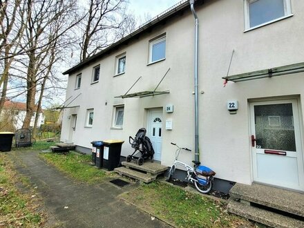 Vermietetes Reihenhaus samt Garten und Garage in Celle im gepflegten Zustand