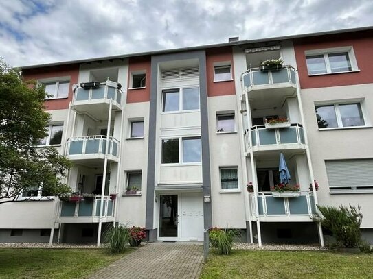 Ihr neues Zuhause im Farrenbroich: Schöne 3,5 Raum Wohnung mit Balkon!