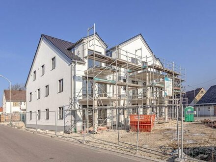 Neubau Erstbezug! Attraktive Terrassenwohnung (KfW 55) mit Garten, Garage und Stellplatz.