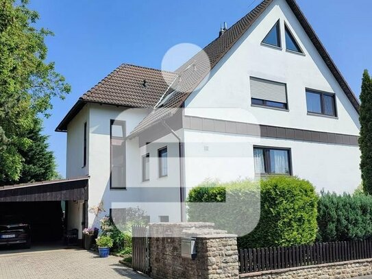 Zweifamilienhaus in Niederndorf...Viel Platz zum Wohnen, verteilt auf neun Zimmer!