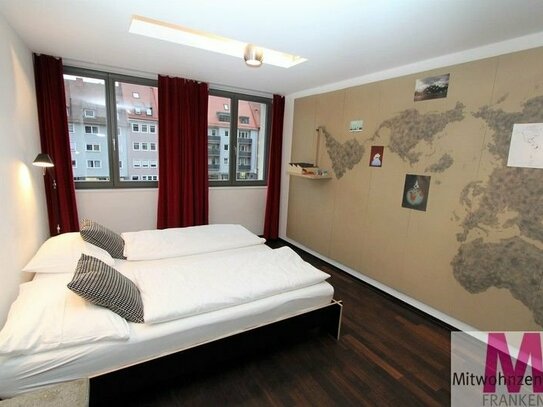 MÖBLIERTE 2-Zimmer Designer-Apartment mit Terrasse im Herzen der Nürnberger Innenstadt