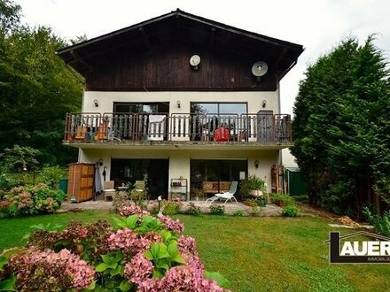 Schönes freistehendes 1 - 2 FH direkt am Wald mit Vorderhaus