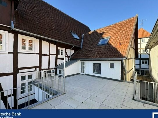 Fachwerk Doppelhaus mit 2 Wohnungen in bester Lage