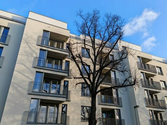 helle 3 Zimmer Neubauwohnung im Erstbezug mit Duschbad, Balkon & EBK