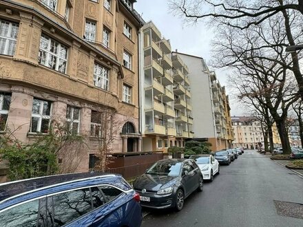 ** Nibelungenviertel mit Blick in den Park, 2 Balkone - vermietet**