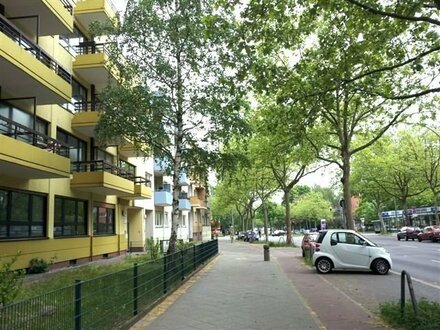 - Steglitz-Kiezlage/ Mehrfamilienhaus mit Keller (als 3-4 FH geeignet)-