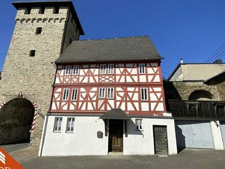 Fachwerkhaus in historischer Ortslage