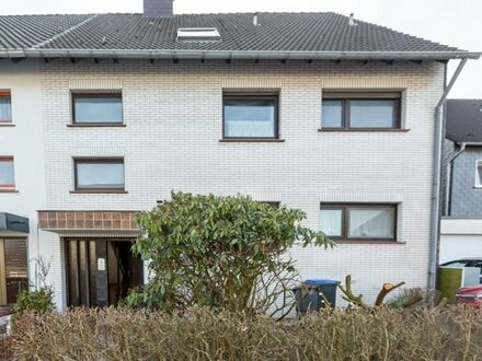 Zweifamilienhaus mit vermietbarer DG-Whg.: nur 350.000 € Belastung!