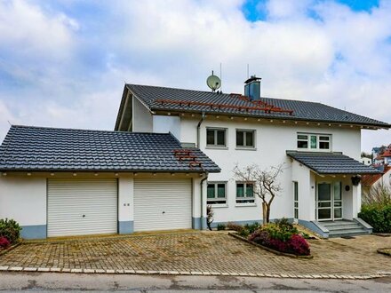 Schopfheim-Wiechs, Großzügiges Einfamilienwohnhaus mit Traumblick und gehobener Ausstattung