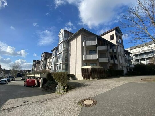 1-Zimmer Apartment mit Terrasse und TG-Stellplatz in sehr guter Lage in Würzburg-Lengfeld zu verkaufen