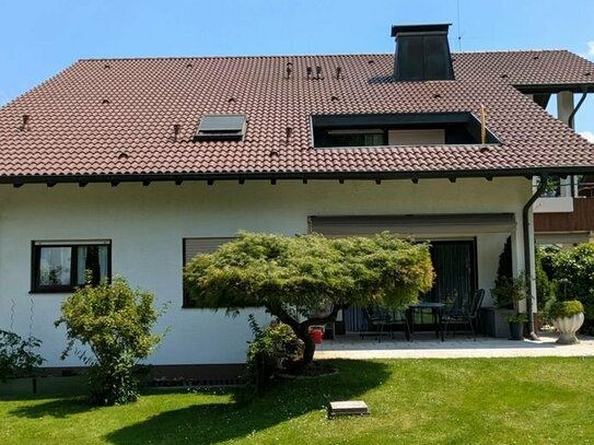 Einfamilienhaus mit Traumgrundstück und großzügiger Einliegerwohnung in Iffezheim
