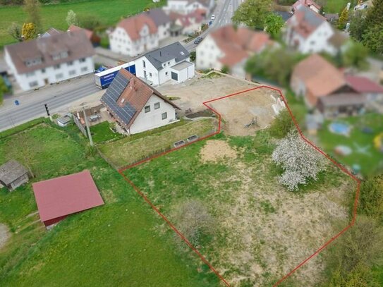 Ohne Bauzwang! Sonnenverwöhntes Baugrundstück mit Baugenehmigung für ca. 380 m² Wohnfläche