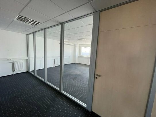 Rudat Immobiliengruppe: 278,00 m² vollklimatisierte Bürofläche sofort verfügbar. Provisionsfrei, da direkt vom Eigentüm…