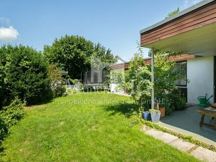 MÜNCHNER IG: Bungalow - Bestlage zur Sanierung oder Neubau für ca. 480 qm Wfl.!