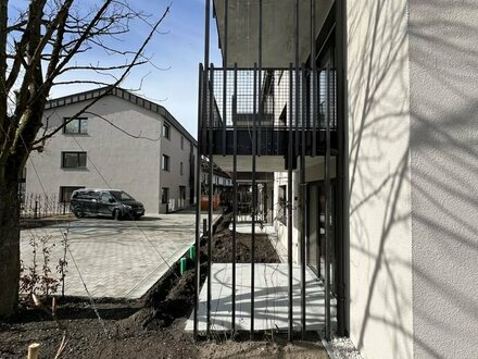 ***Großzügige helle Neubauwohnung mit großem Wohlfühlbalkon***- KFW 40 plus