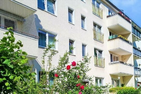 Sehr schöne, helle Wohnung – in bester Lage am grünen Rand der City