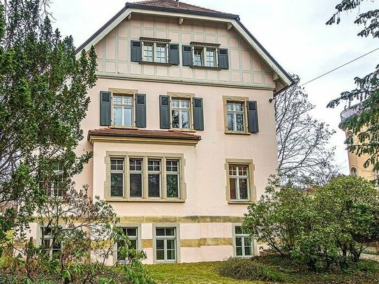 Ihr Traumbüro in herrschaftlicher, denkmalgeschützter Villa nahe dem Waldpark.