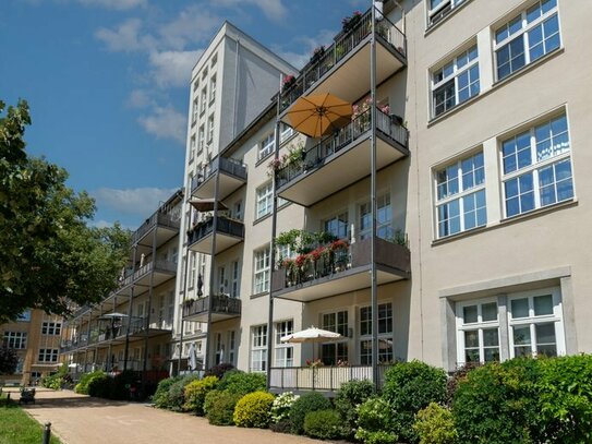 RARITÄT // Hochwertige Wohnung mit Parkett und Balkon im "Klangwerk" in Leipzig-Stötteritz