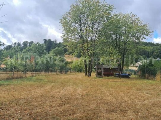 Traumhaftes Grundstück in ländlicher Idylle - Ihr Rückzugsort in der Natur