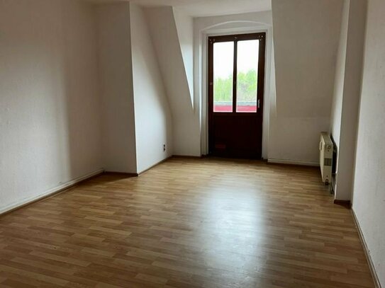 geräumige 3 Raum Wohnung mit Balkon in Görlitz!