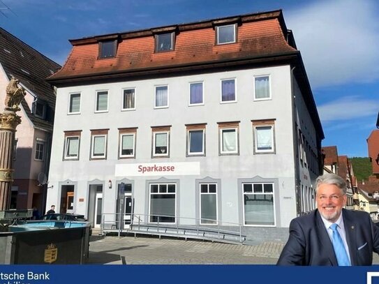 Attraktives Mehrfamilienhaus mit Gewerbeeinheit in Blaubeuren