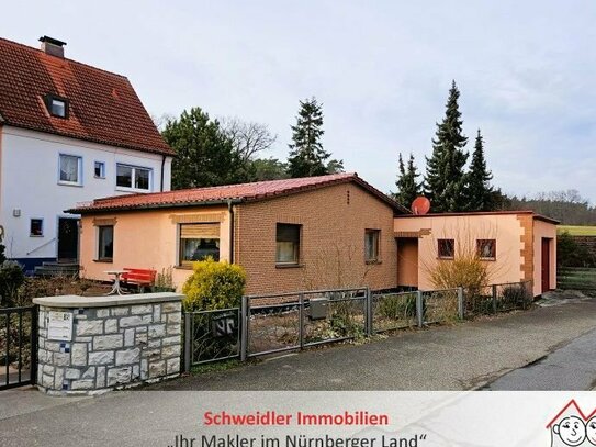 Gelegenheit! 2 Häuser zum Preis von einem! Sanierungsbedürftige DHH + renov. Bungalow in Neunkirchen