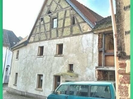 Einfamilienwohnhaus " historisches Fachwerkhaus" in schöner Altstadt von Ottweiler