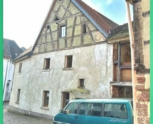 Einfamilienwohnhaus " historisches Fachwerkhaus" in schöner Altstadt von Ottweiler